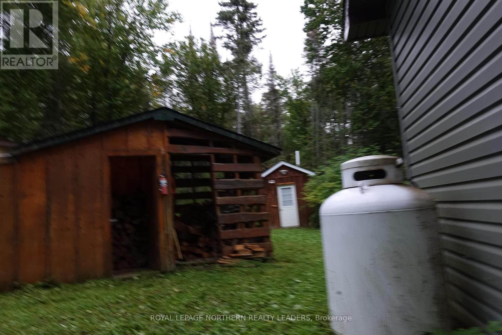 












LOT 11 HORWOOD LAKE

,
Timmins (TM - Outside West),




Ontario
P4N7G2

