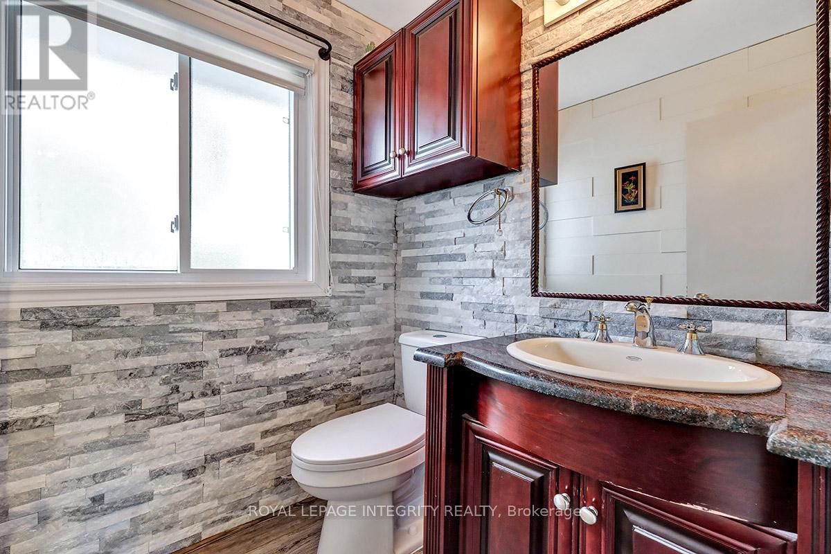 












49 - 2669 SOUTHVALE CRESCENT

,
Ottawa,




Ontario
K1B4V2

