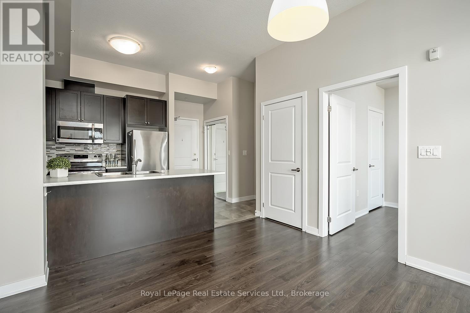 












405 - 5010 CORPORATE DRIVE

,
Burlington (Appleby),




Ontario
L7L0H6


