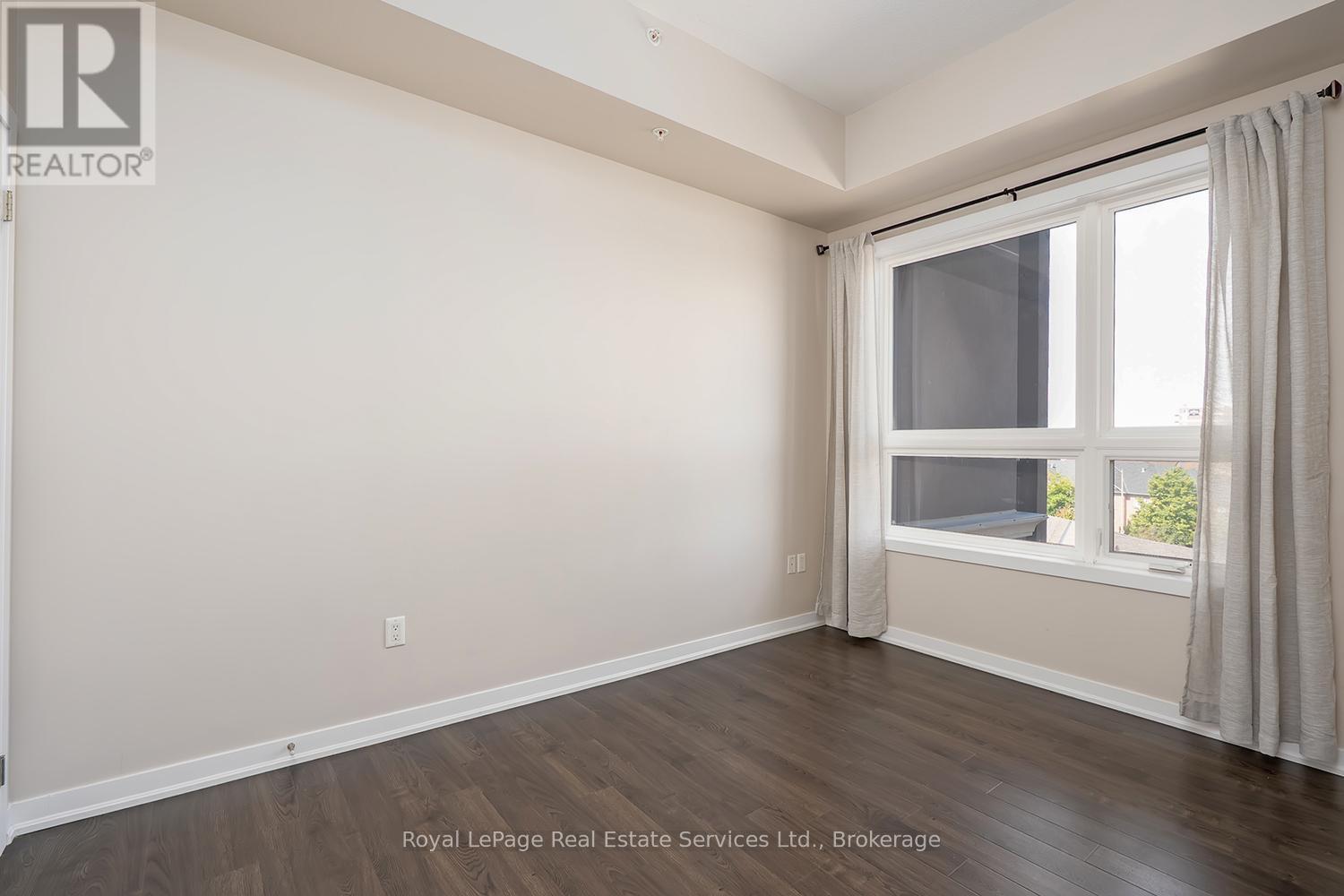 












405 - 5010 CORPORATE DRIVE

,
Burlington (Appleby),




Ontario
L7L0H6

