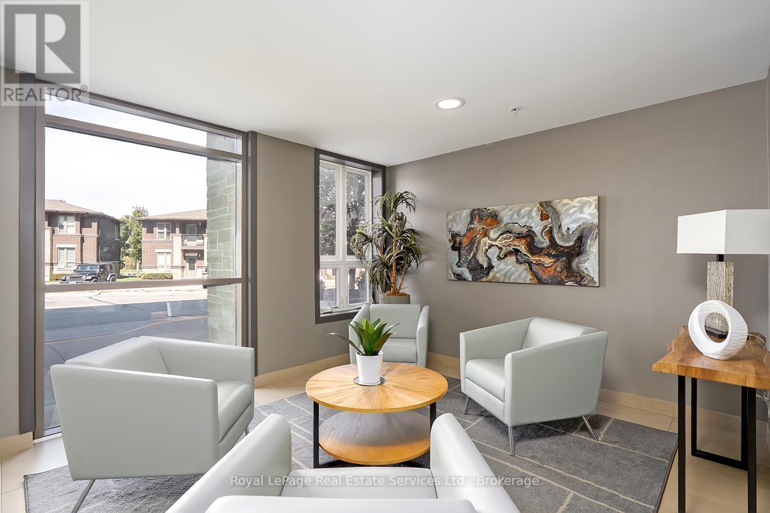 












405 - 5010 CORPORATE DRIVE

,
Burlington (Appleby),




Ontario
L7L0H6

