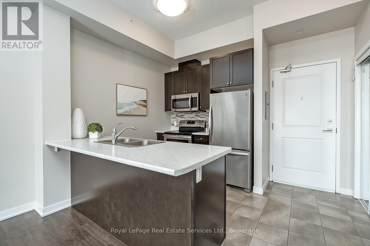 












405 - 5010 CORPORATE DRIVE

,
Burlington (Appleby),




Ontario
L7L0H6

