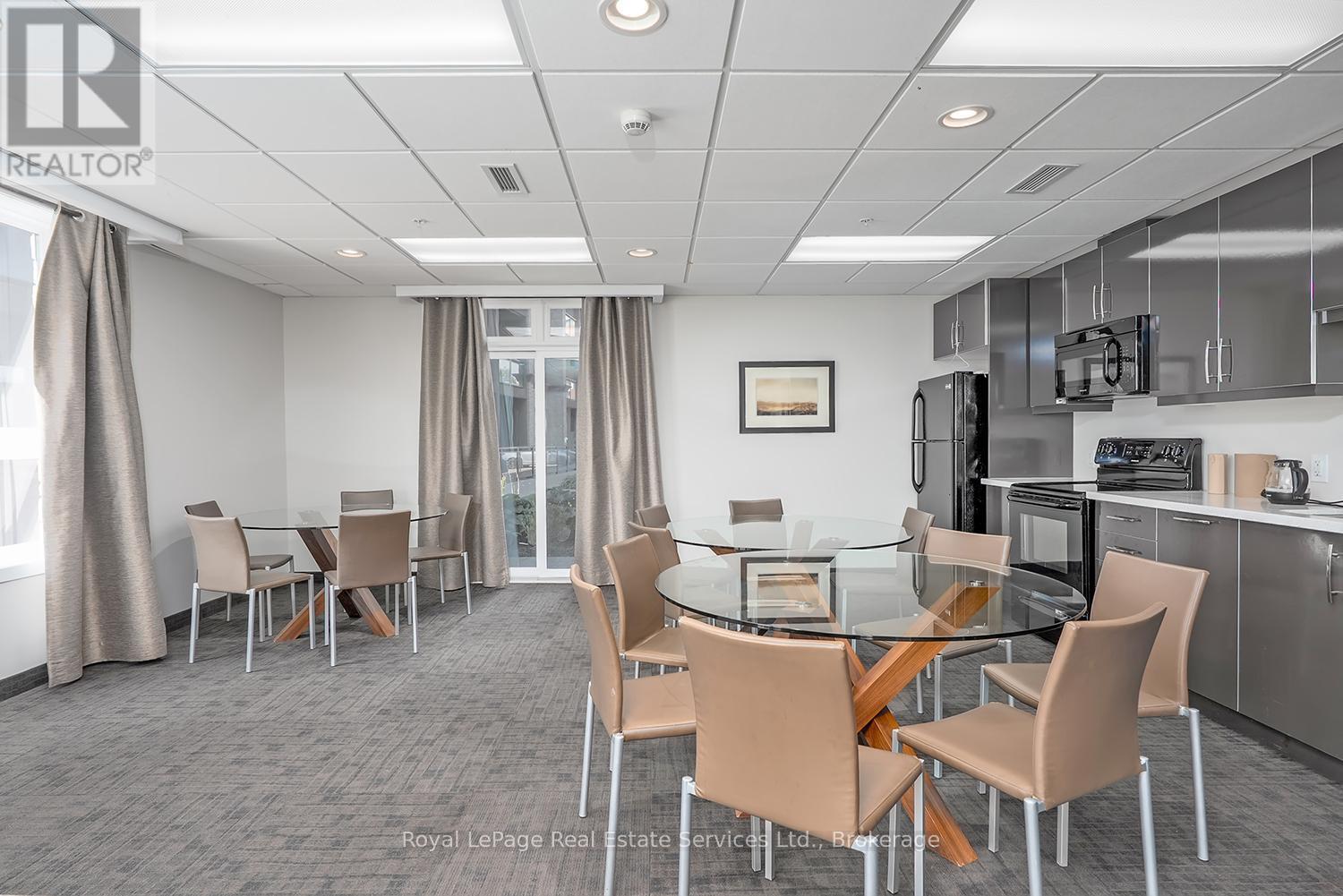 












405 - 5010 CORPORATE DRIVE

,
Burlington (Appleby),




Ontario
L7L0H6

