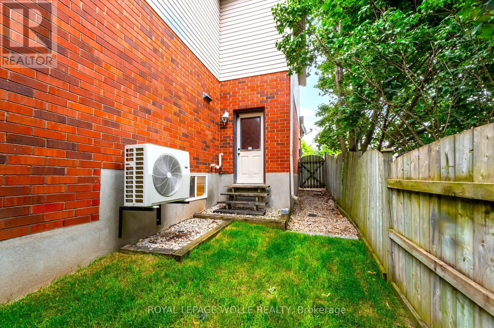












96 KENT STREET

,
Cambridge,




Ontario
N1S4H2

