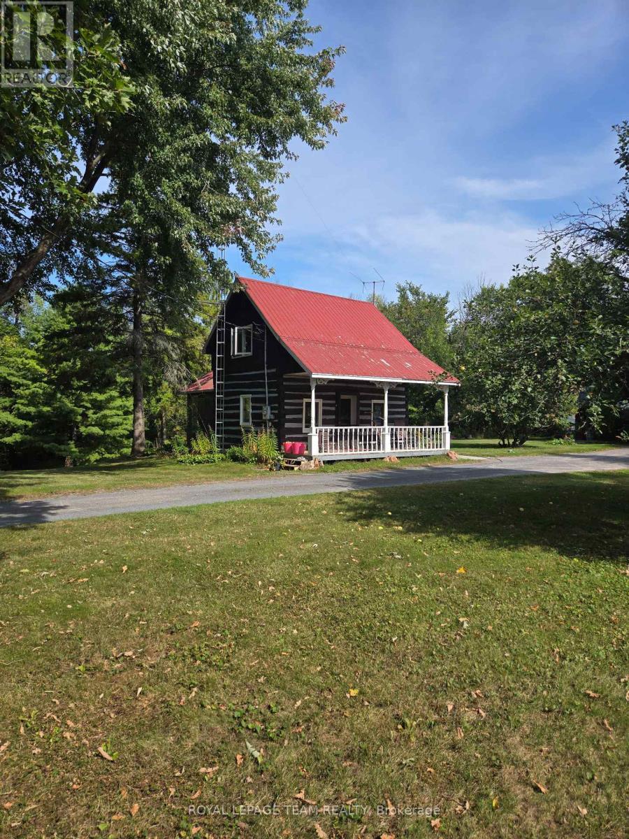 












2828 CON.10 N

,
Mississippi Mills,




Ontario
K0A2X0

