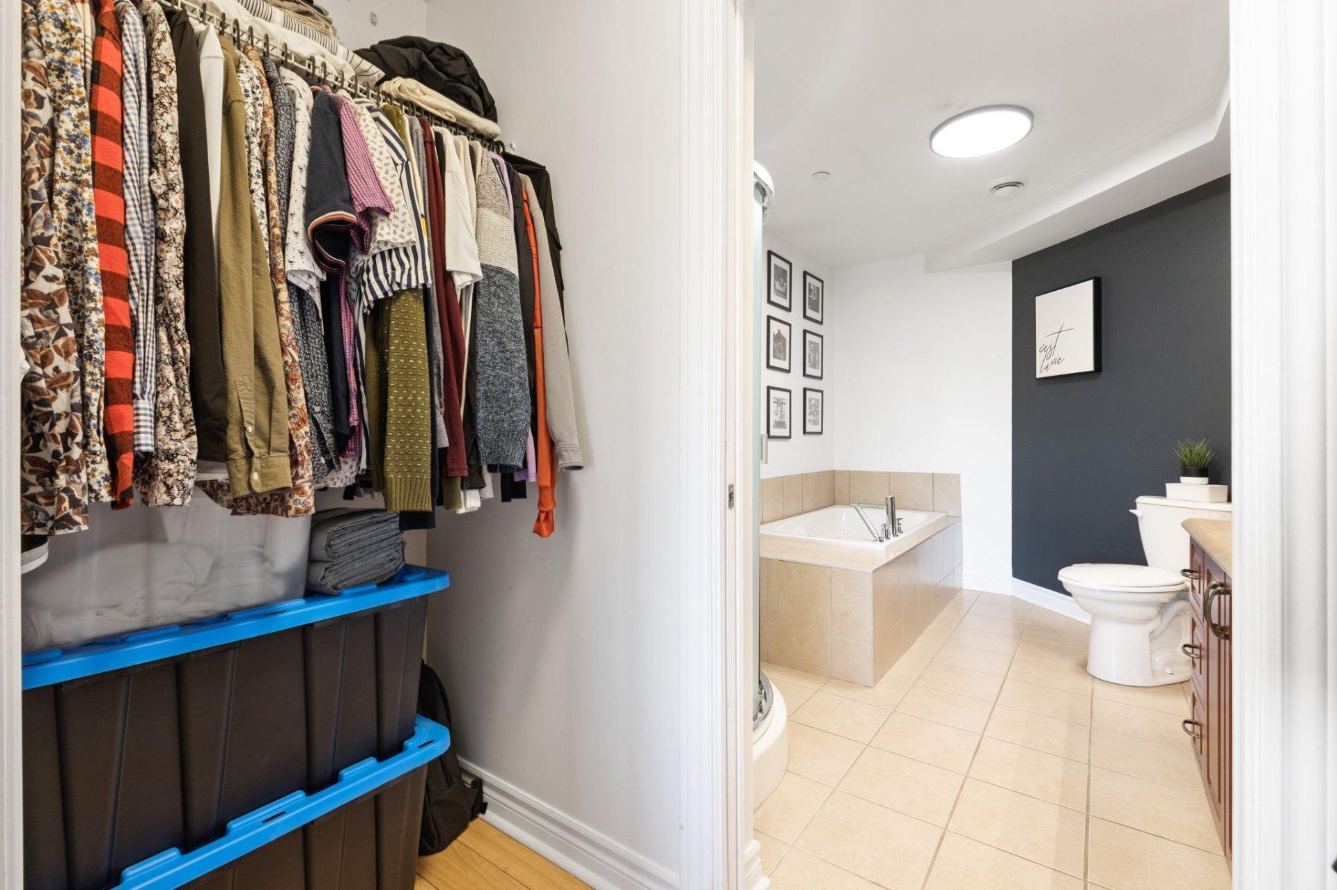 









1160


Ch. d'Aylmer

, 608,
Gatineau (Aylmer),




QC
J9H0E9

