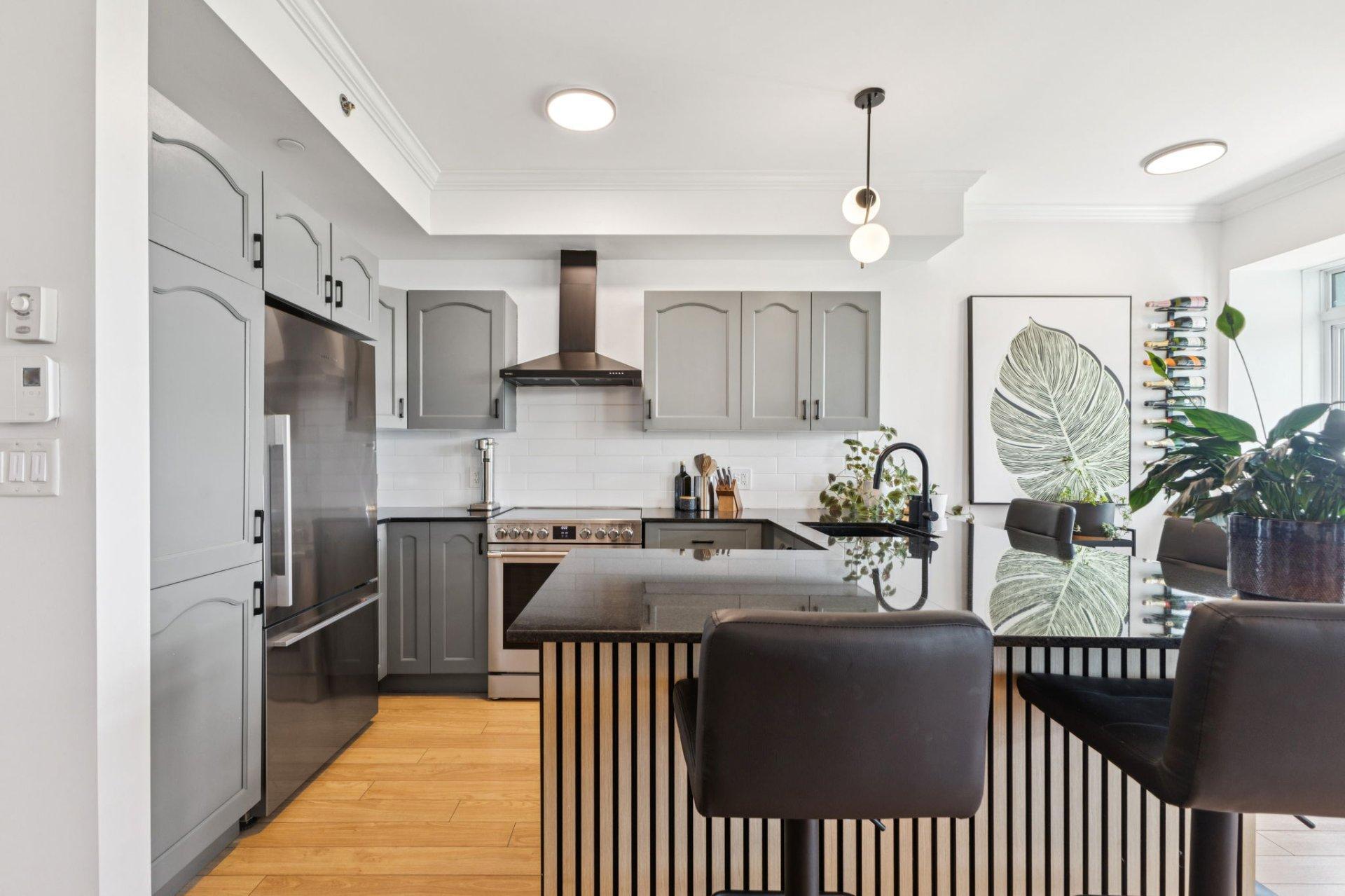 









1160


Ch. d'Aylmer

, 608,
Gatineau (Aylmer),




QC
J9H0E9

