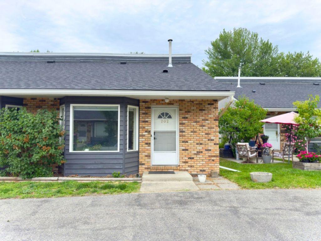 









3155


Gordon

Drive, 202,
Kelowna,




BC
V1W 3N5

