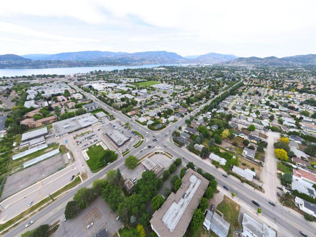 









3155


Gordon

Drive, 202,
Kelowna,




BC
V1W 3N5

