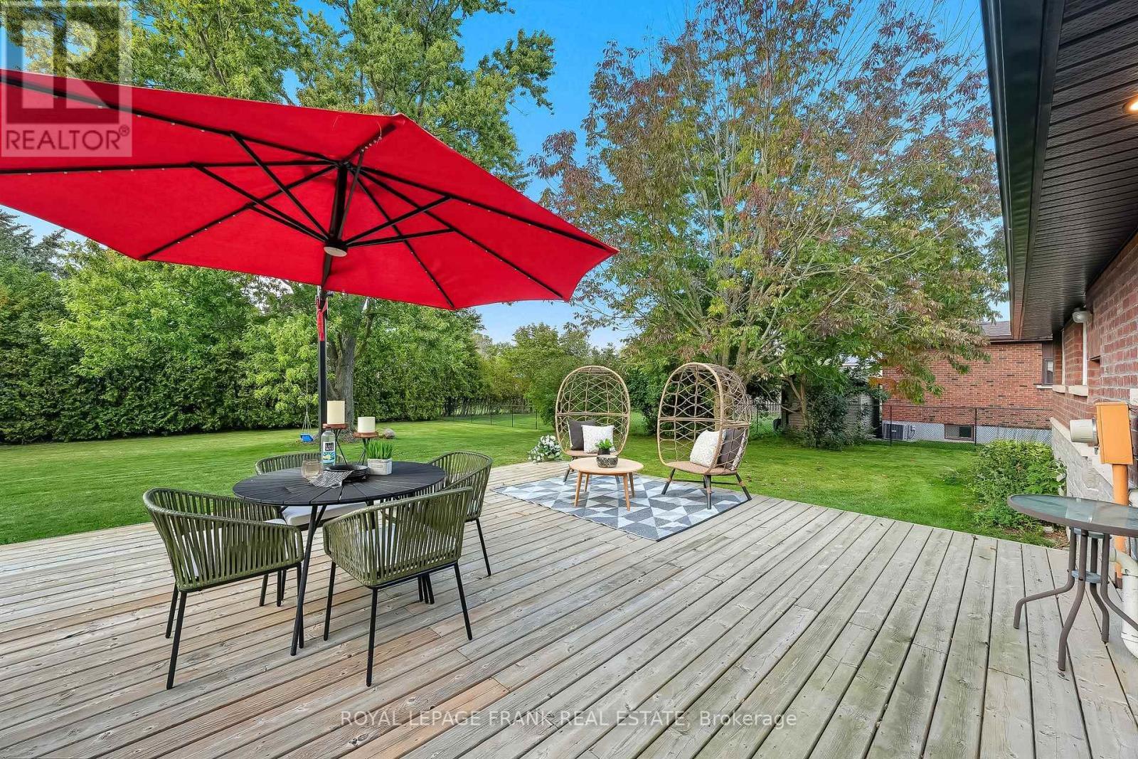 












393 LORNE STREET

,
Scugog (Port Perry),




Ontario
L9L1G1

