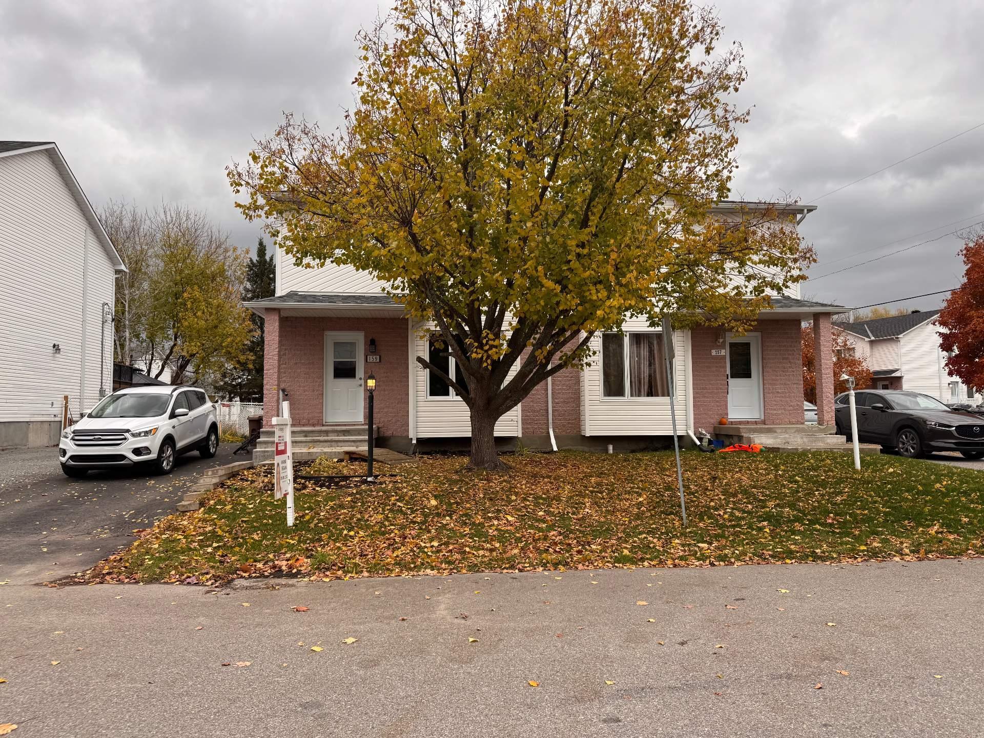 









159


Rue de Bourgneuf

,
Gatineau (Masson-Angers),




QC
J8M1X3

