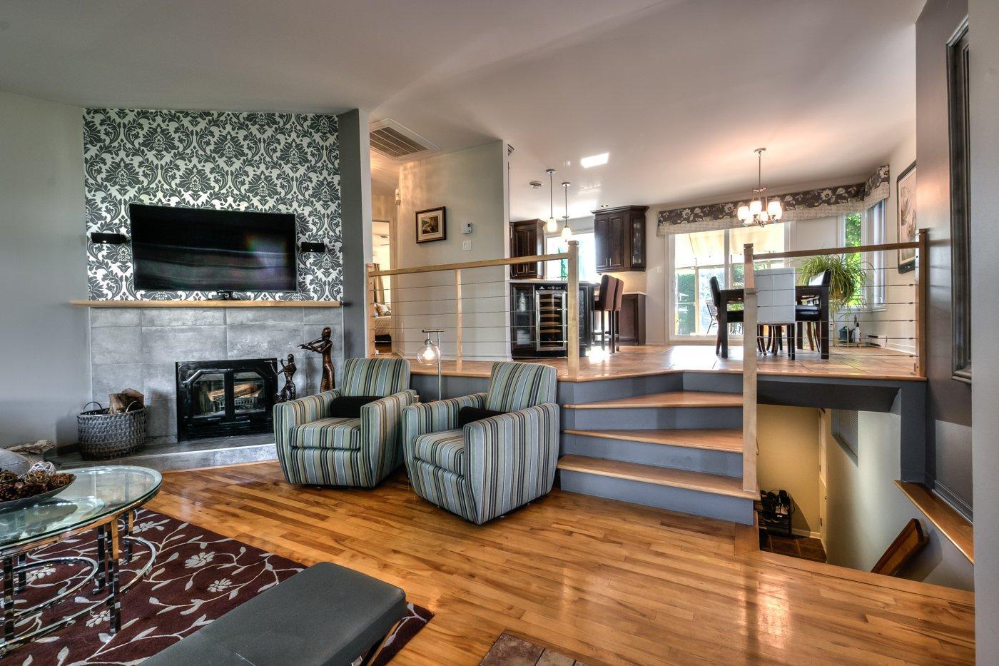 









356


Rue Dufrost

,
Varennes,




QC
J3X1M3

