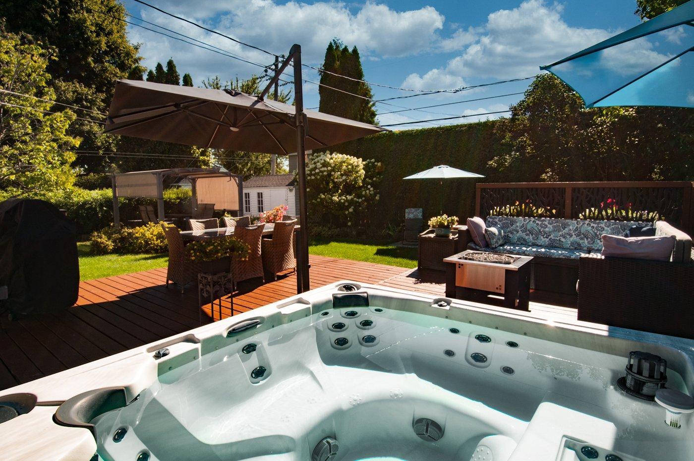 









356


Rue Dufrost

,
Varennes,




QC
J3X1M3

