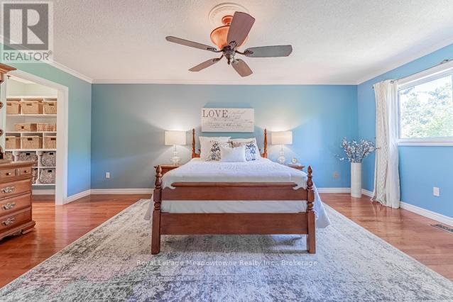 












518 GRAND RIDGE DRIVE

,
Cambridge,




Ontario
N1S4Y9

