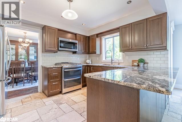 












518 GRAND RIDGE Drive

,
Cambridge,




Ontario
N1S4Y9

