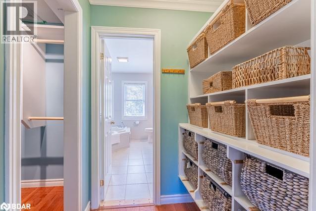 












518 GRAND RIDGE Drive

,
Cambridge,




Ontario
N1S4Y9

