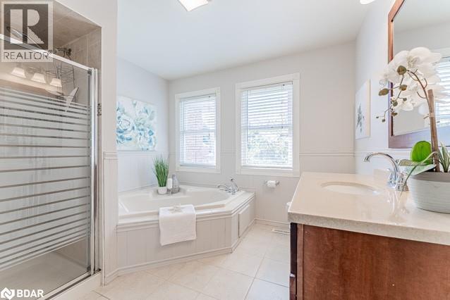 












518 GRAND RIDGE Drive

,
Cambridge,




Ontario
N1S4Y9

