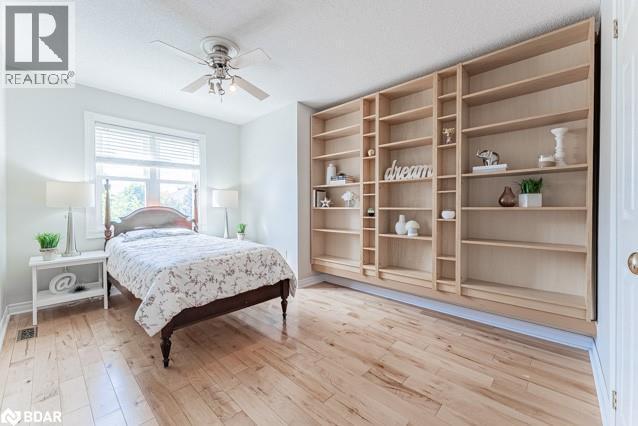 












518 GRAND RIDGE Drive

,
Cambridge,




Ontario
N1S4Y9

