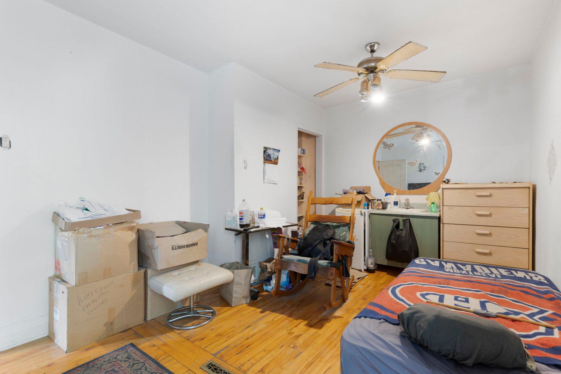









1105


Rue Grant

,
Longueuil (Le Vieux-Longueuil),




QC
J4H3J9

