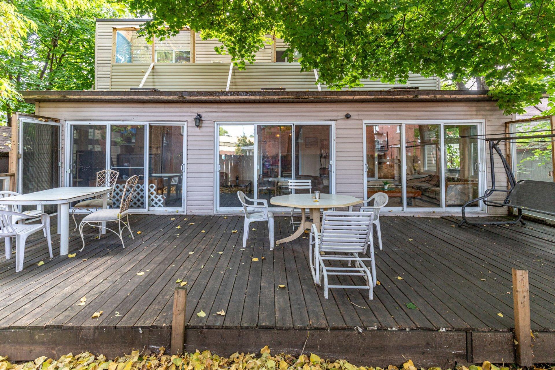 









1105


Rue Grant

,
Longueuil (Le Vieux-Longueuil),




QC
J4H3J9

