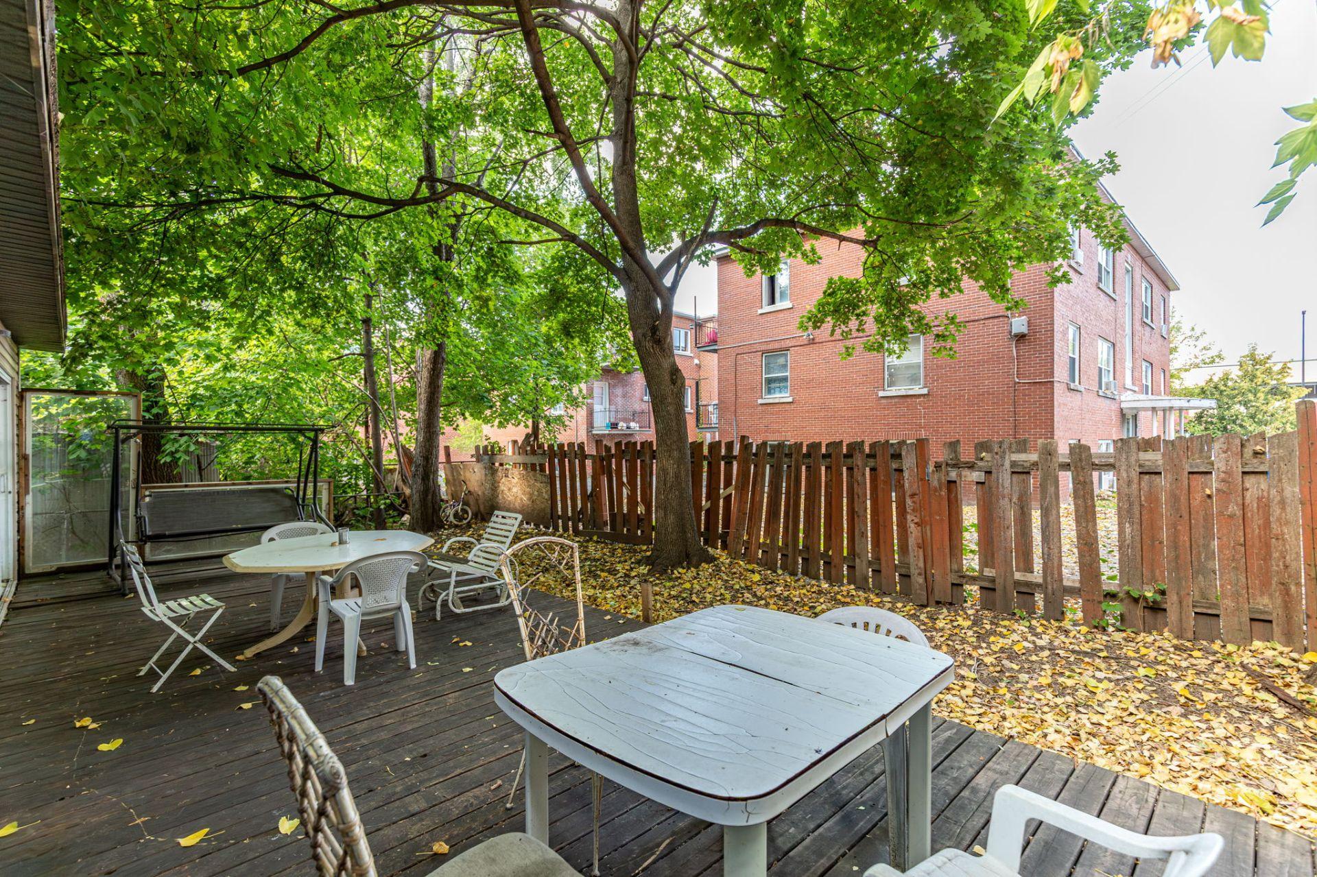 









1105


Rue Grant

,
Longueuil (Le Vieux-Longueuil),




QC
J4H3J9

