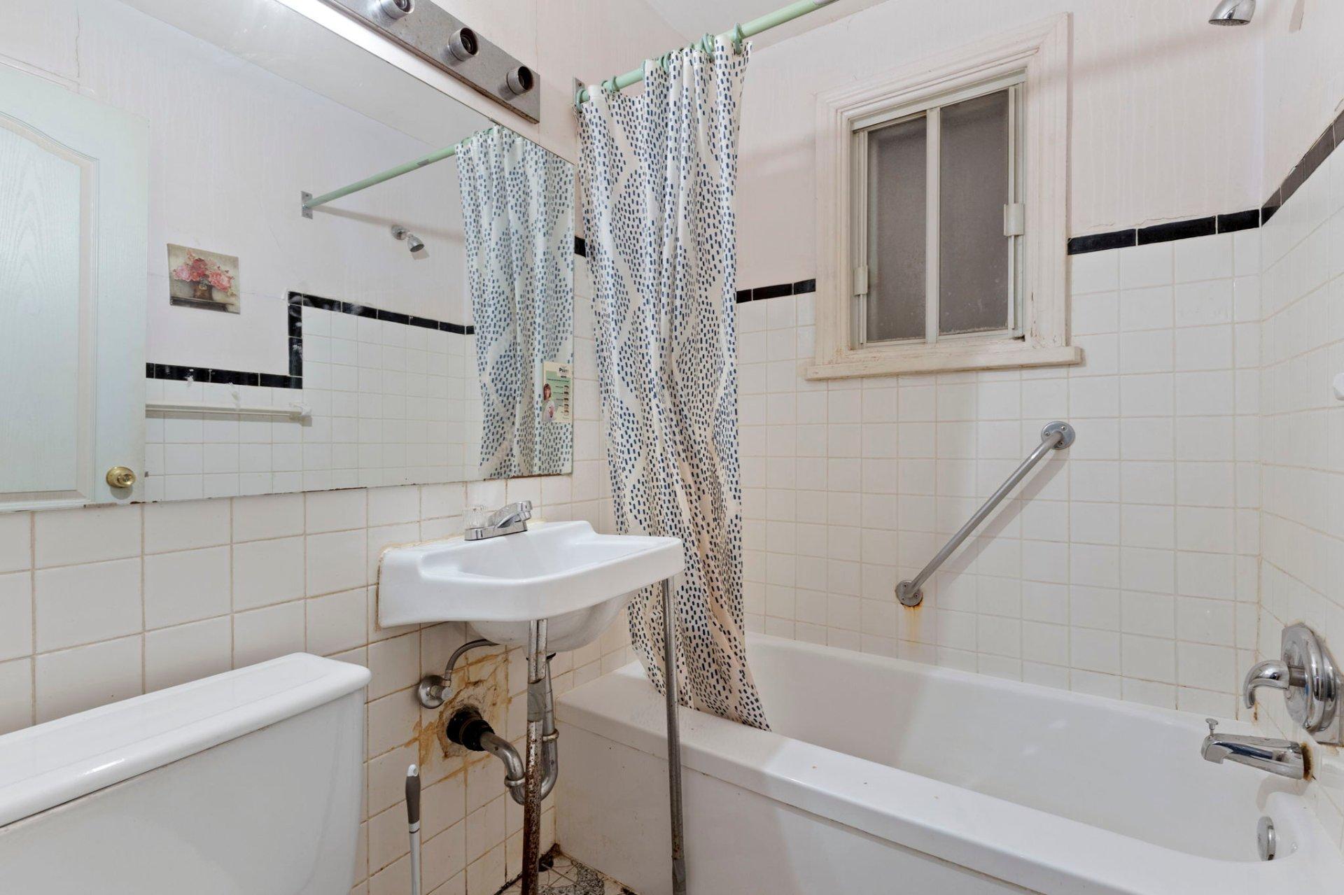 









1105


Rue Grant

,
Longueuil (Le Vieux-Longueuil),




QC
J4H3J9

