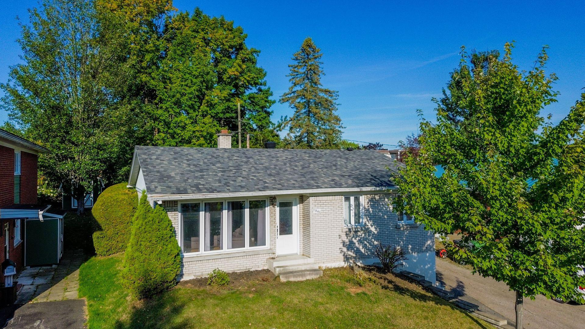 









1341


Rue Prunier

,
Sherbrooke (Les Nations),




QC
J1K2J8

