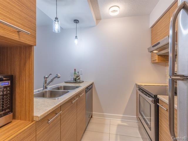 









7700


Rue du Mans

, 808,
Montréal (Saint-Léonard),




QC
H1S1Z9

