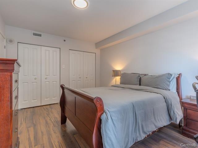 









7700


Rue du Mans

, 808,
Montréal (Saint-Léonard),




QC
H1S1Z9

