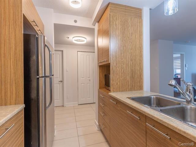 









7700


Rue du Mans

, 808,
Montréal (Saint-Léonard),




QC
H1S1Z9

