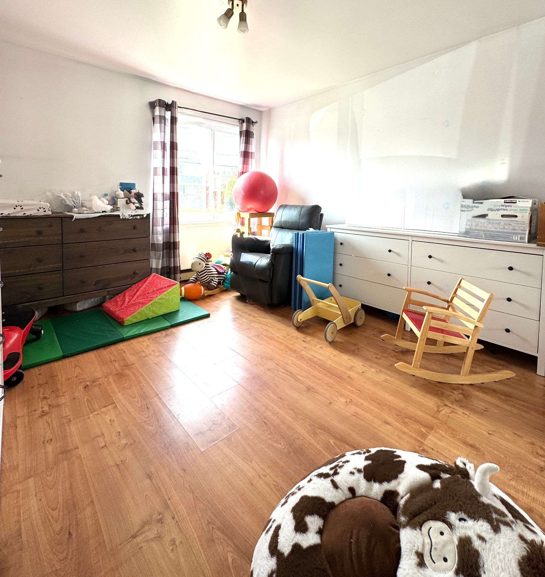 









410


Rue Marquis

,
Saint-Célestin - Village,




QC
J0C1G0

