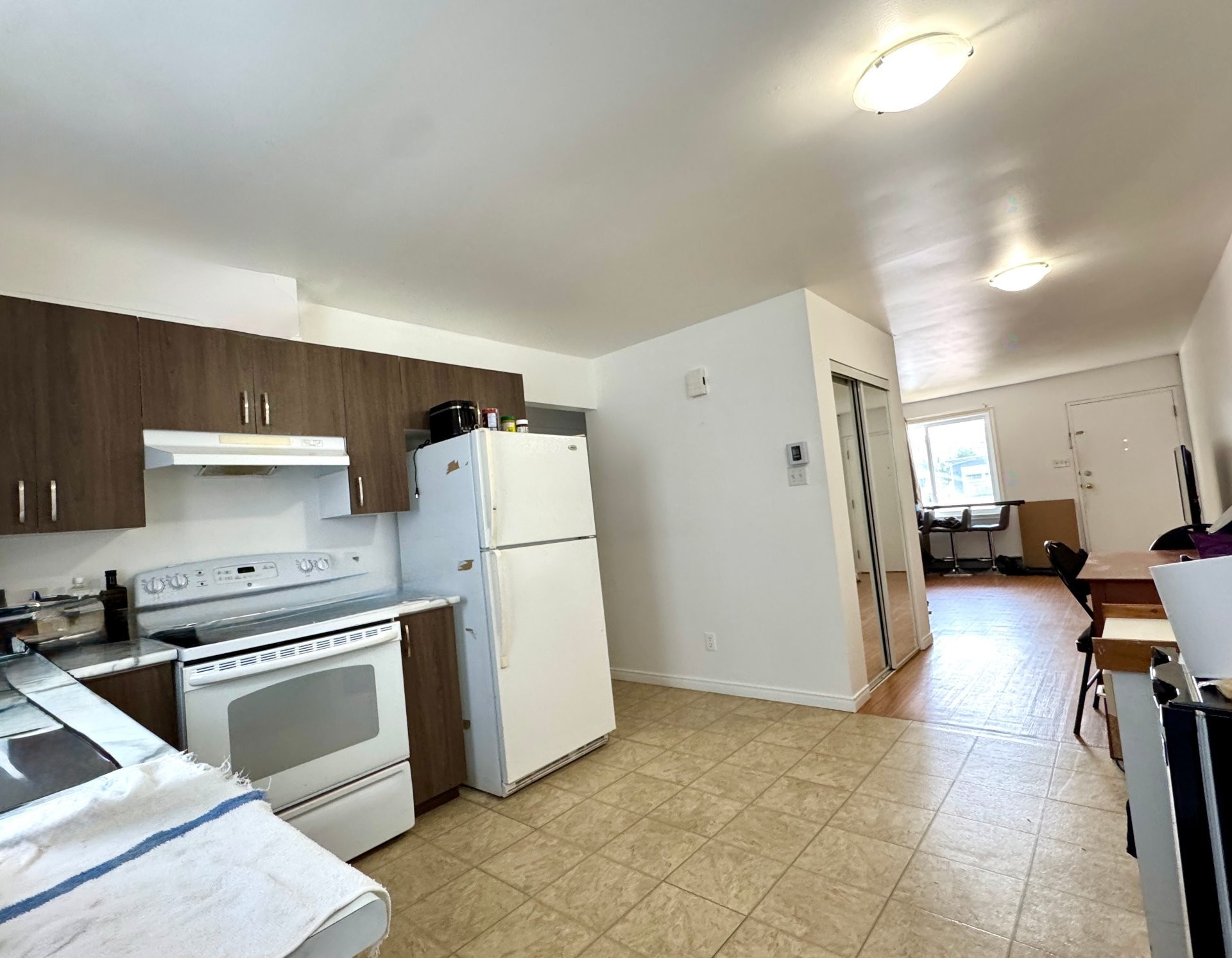 









410


Rue Marquis

,
Saint-Célestin - Village,




QC
J0C1G0

