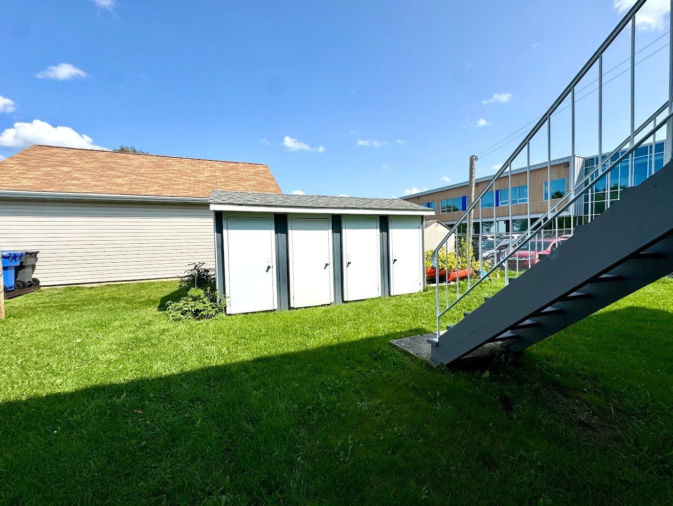 









410


Rue Marquis

,
Saint-Célestin - Village,




QC
J0C1G0

