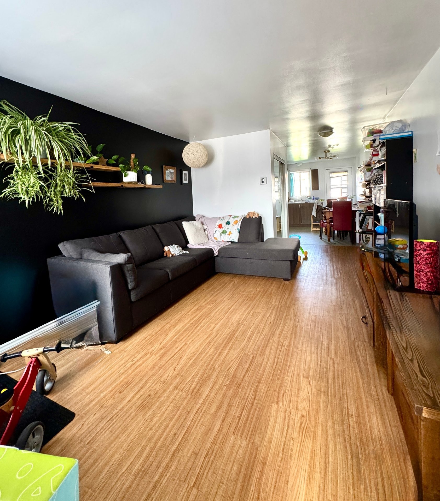 









410


Rue Marquis

,
Saint-Célestin - Village,




QC
J0C1G0

