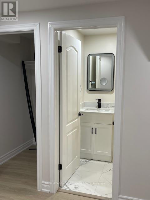 












130 LADY DOLORES AVENUE

,
Vaughan,




Ontario
L6A4G3

