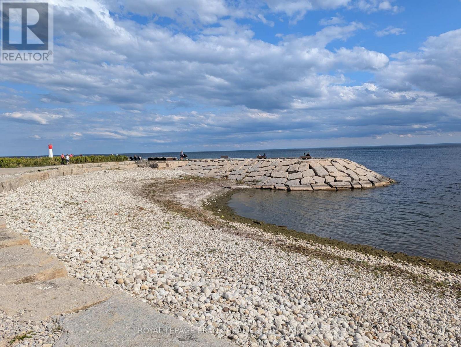 












105 - 20 SPEERS ROAD

,
Oakville (CO Central),




Ontario
L6K3R5

