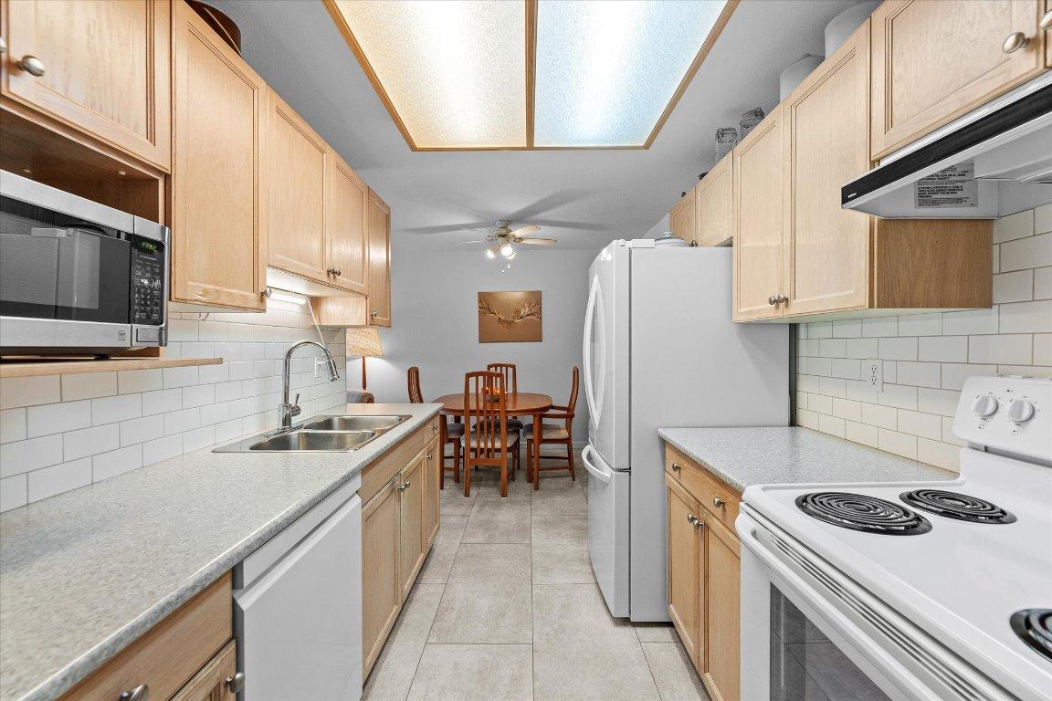 









3155


De Montreuil

Court, 410,
Kelowna,




BC
V1W 3W1

