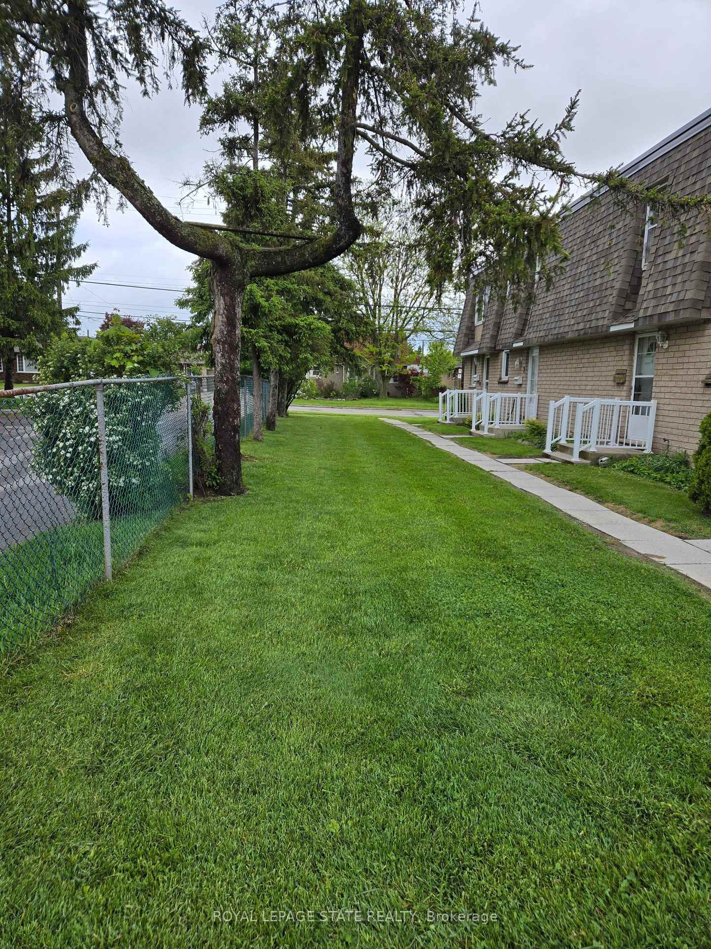 









153


Limeridge

Road West, 4,
Hamilton,




ON
L9C 2V3


