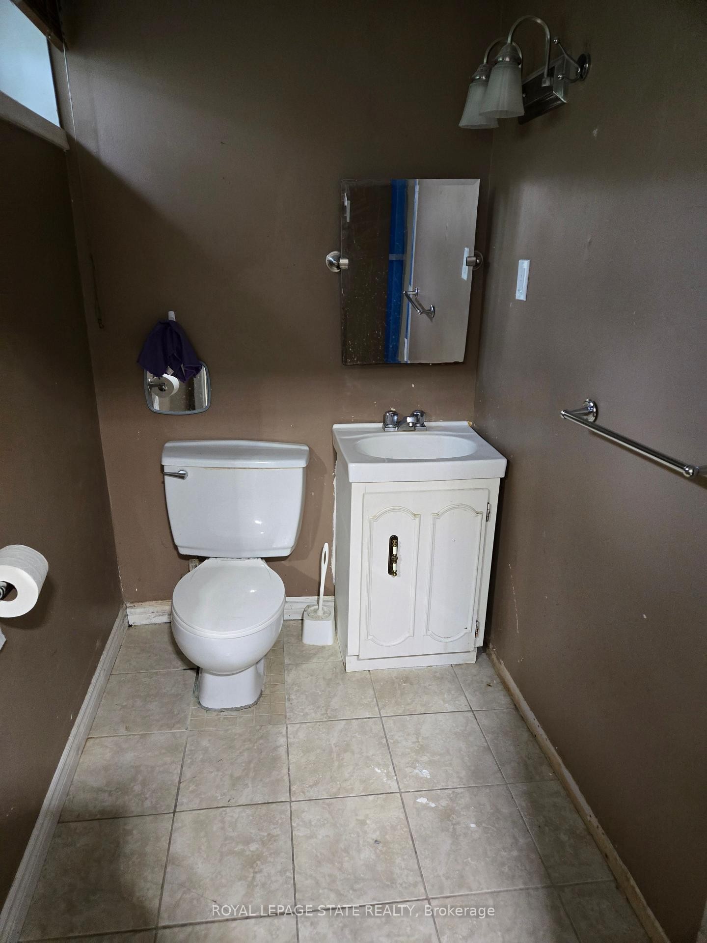









153


Limeridge

Road West, 4,
Hamilton,




ON
L9C 2V3

