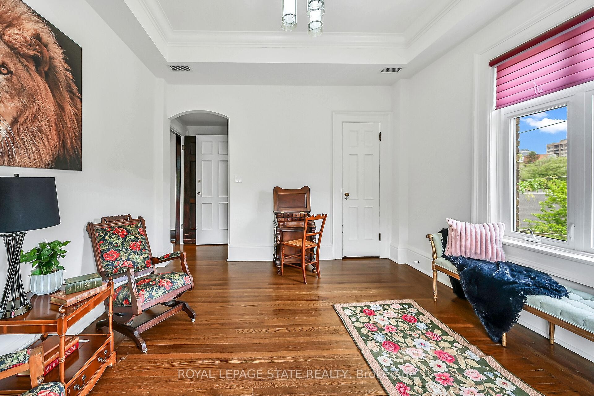 









86


Herkimer

Street, 41,
Hamilton,




ON
L8P 2G7

