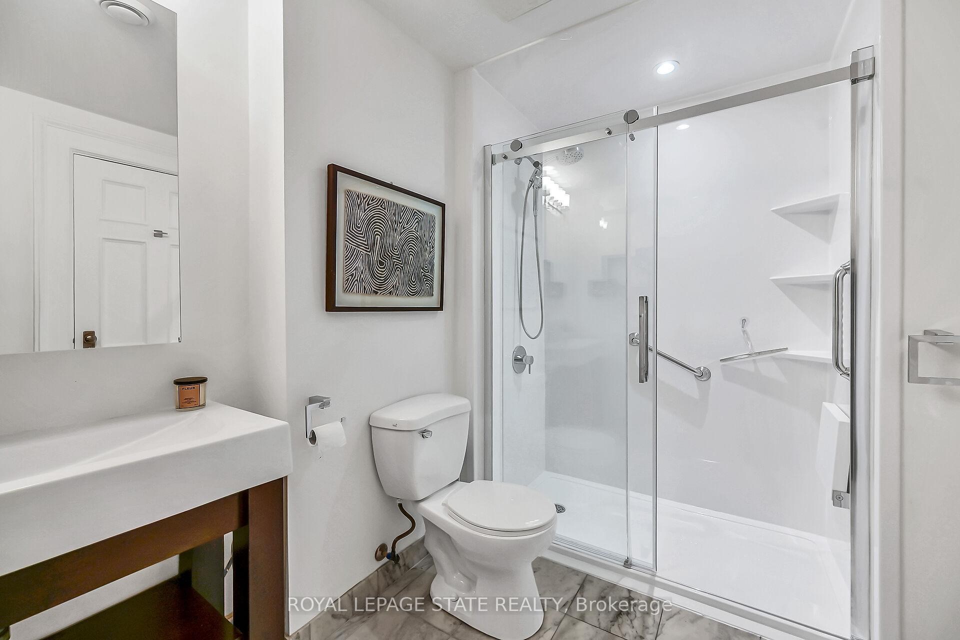 









86


Herkimer

Street, 41,
Hamilton,




ON
L8P 2G7

