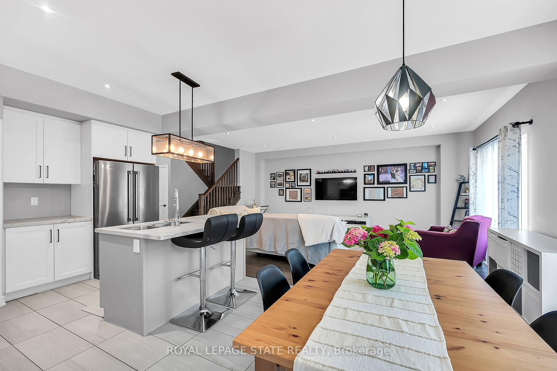 









120


vineberg

Drive, 4,
Hamilton,




ON
L8W 0B5

