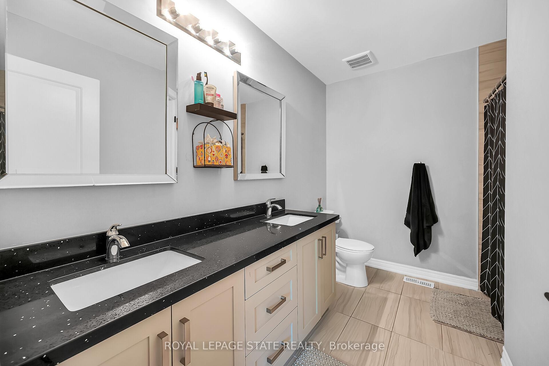 









120


vineberg

Drive, 4,
Hamilton,




ON
L8W 0B5

