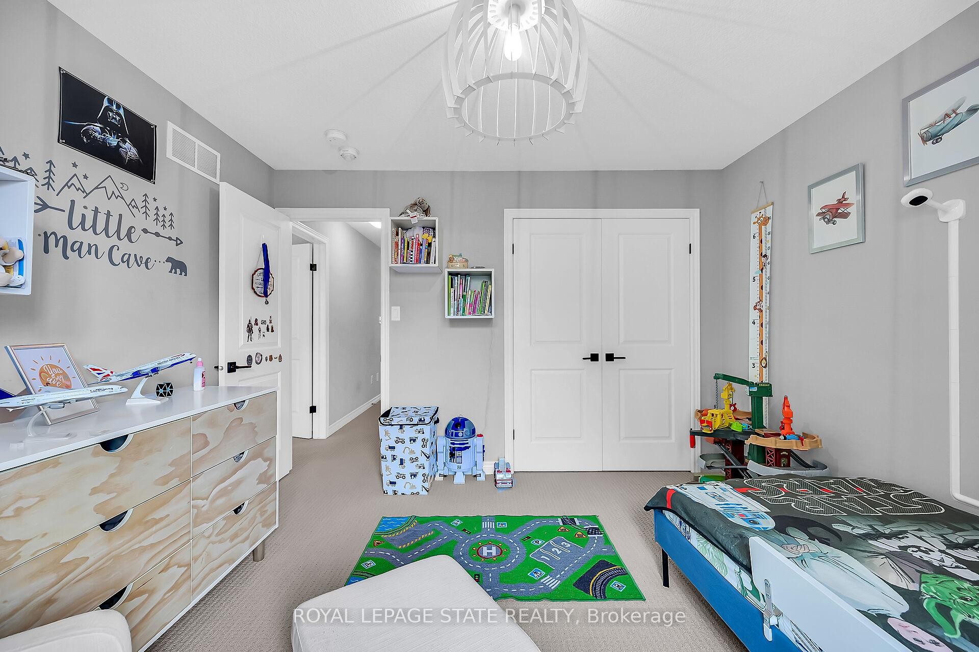 









120


vineberg

Drive, 4,
Hamilton,




ON
L8W 0B5

