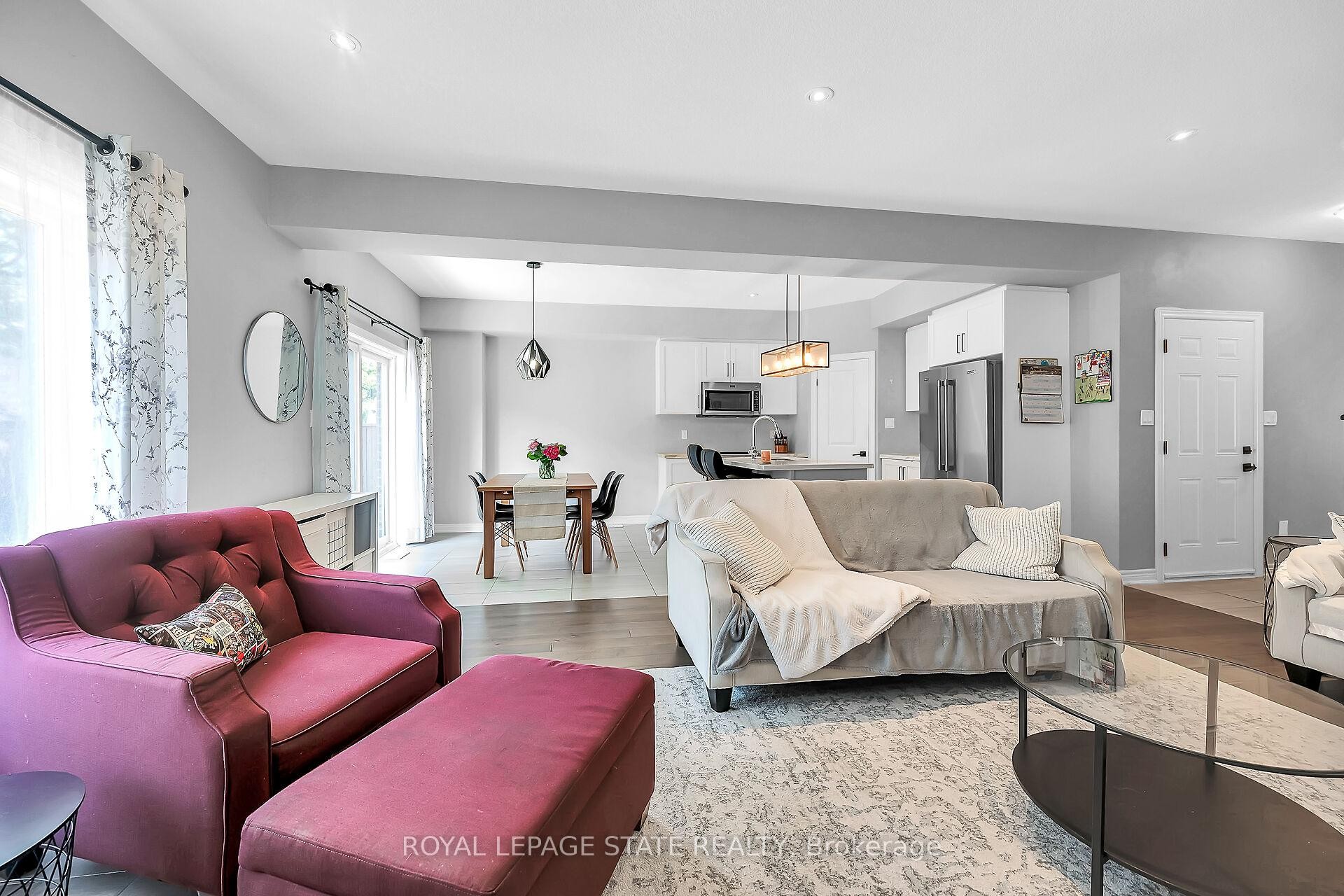 









120


vineberg

Drive, 4,
Hamilton,




ON
L8W 0B5

