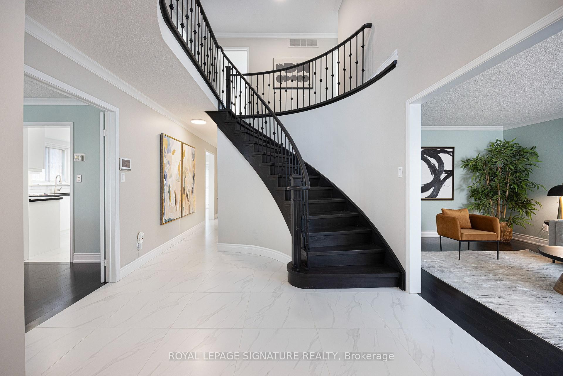 









77


Canongate

Trail,
Toronto,




ON
M1V 2R8

