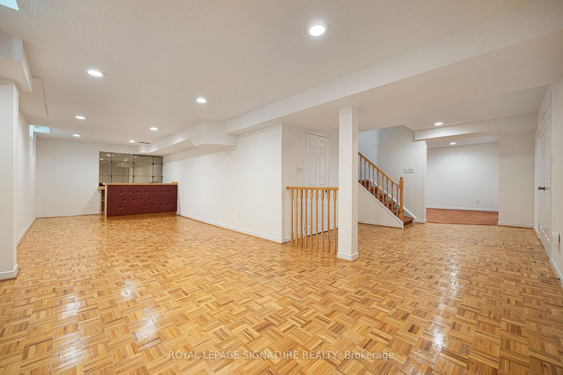









77


Canongate

Trail,
Toronto,




ON
M1V 2R8

