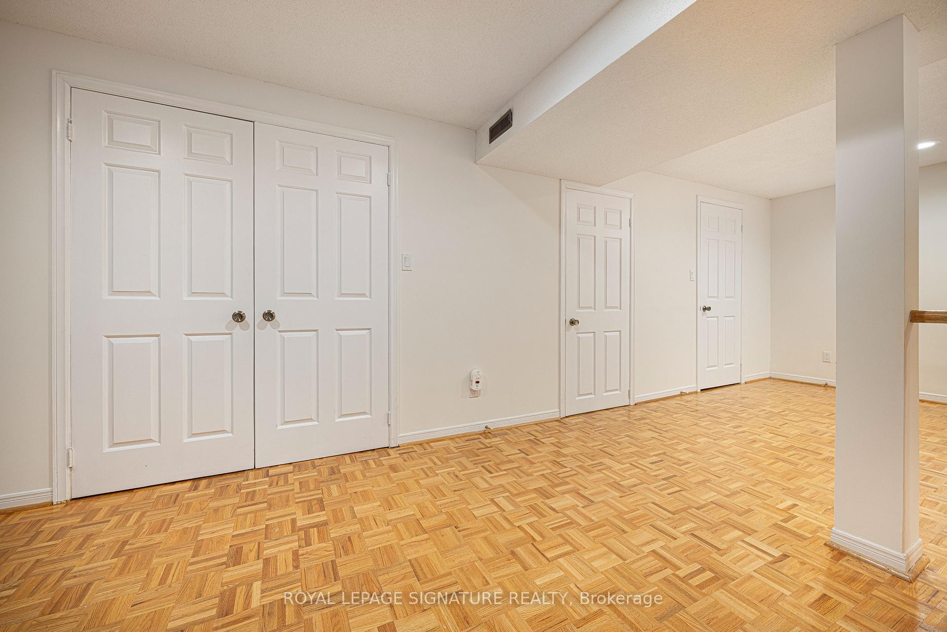









77


Canongate

Trail,
Toronto,




ON
M1V 2R8

