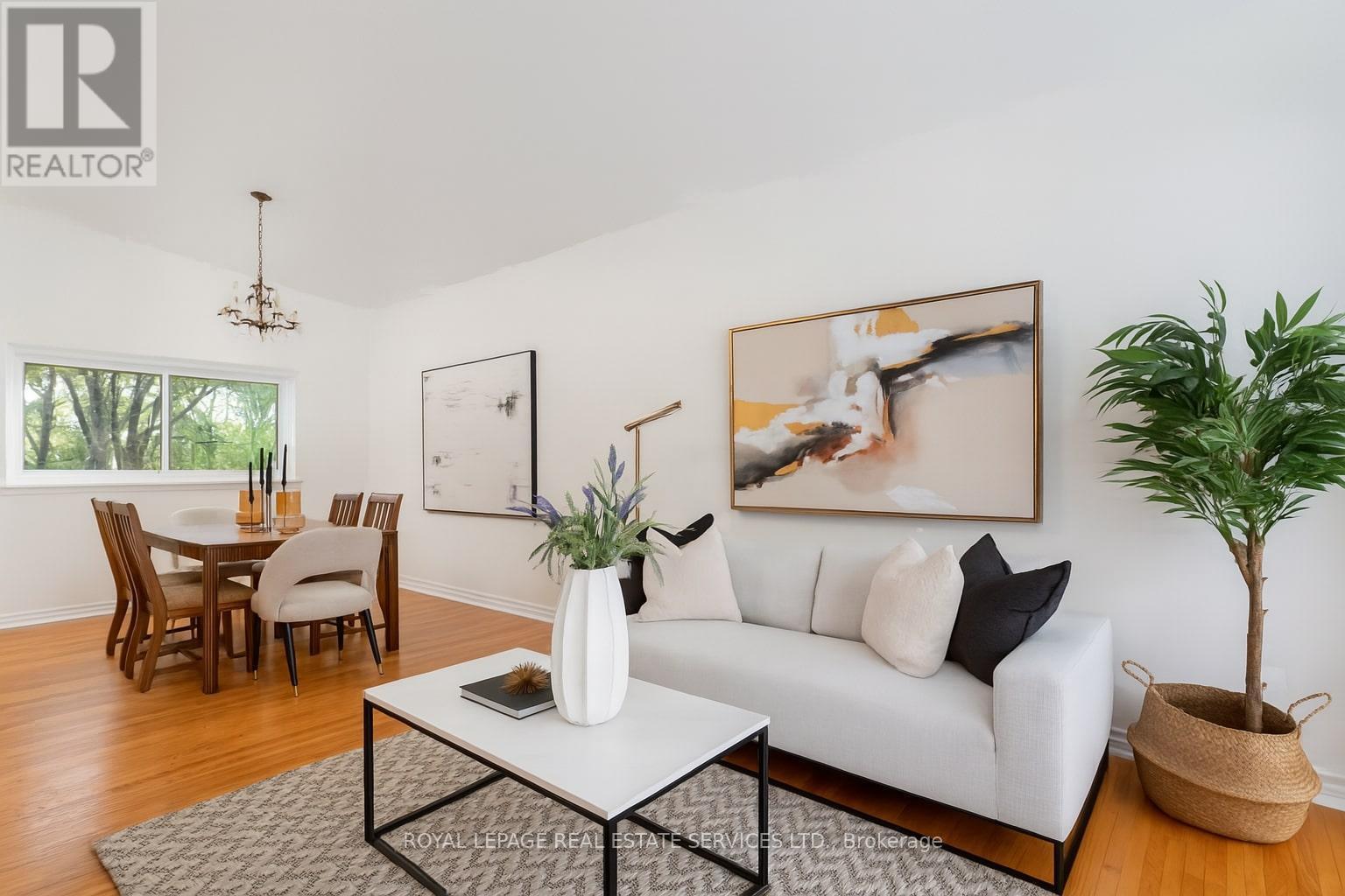 












1106 FALGARWOOD DRIVE

,
Oakville,




Ontario
L6H1N9

