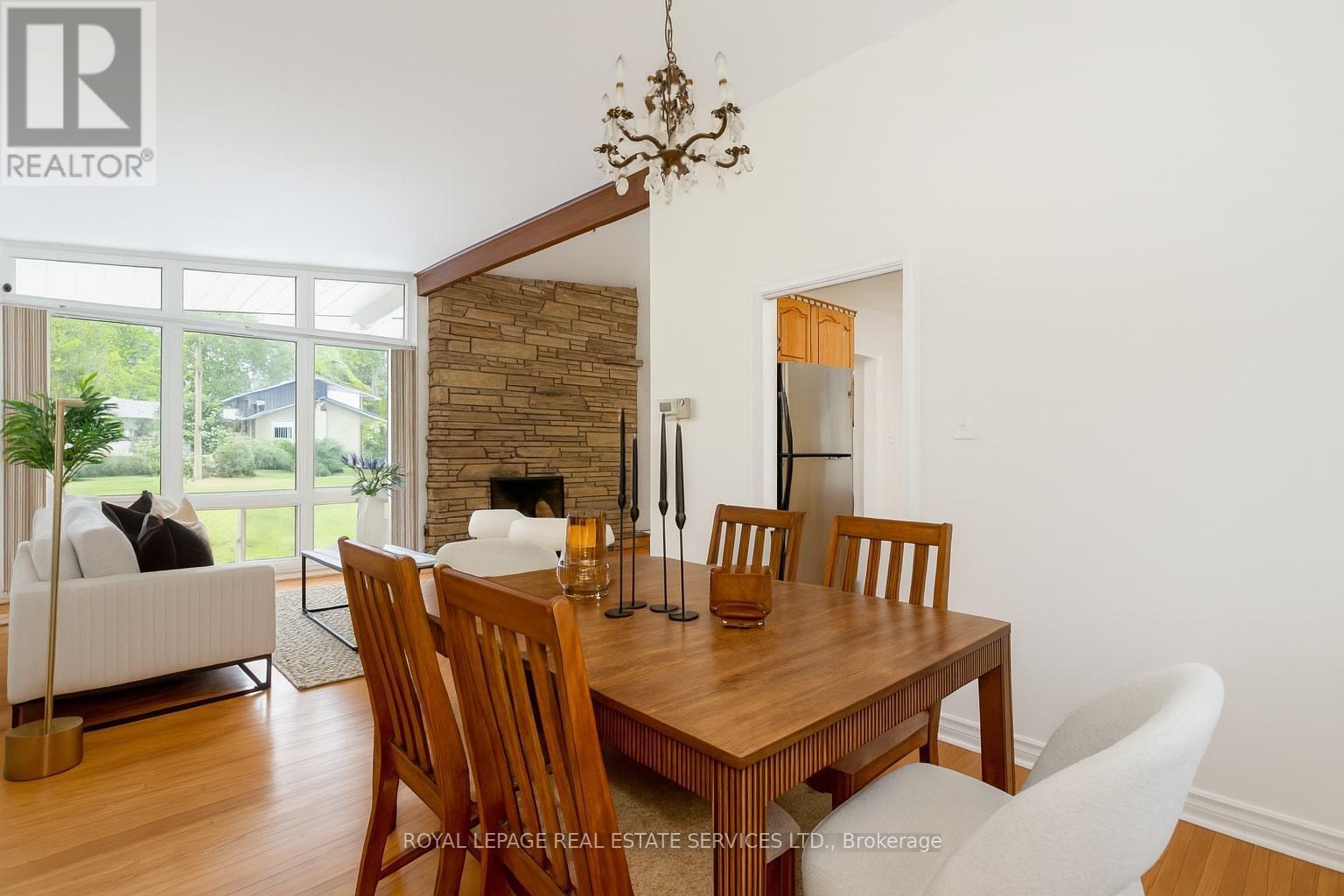 












1106 FALGARWOOD DRIVE

,
Oakville,




Ontario
L6H1N9

